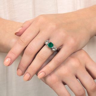 Art Deco 2.08 Carat Emerald and Diamond Platinum Ring - GIA