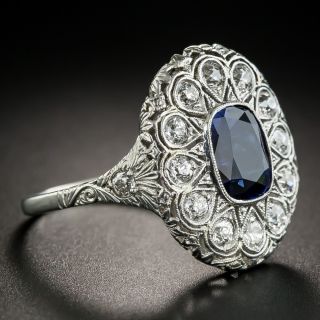 Art Deco 2.30 Carats Natural Ceylon Sapphire Platinum Diamond Ring