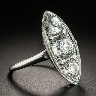 Art Deco 2.35 Carats Three-Stone Diamond Dinner Ring