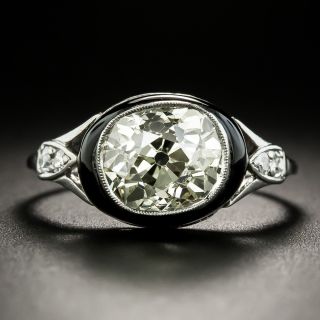Art Deco 2.75 Carat Antique Cushion Cut Diamond and Onyx Ring - 2