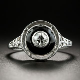 Art Deco .25 Carat Diamond and Onyx Ring - 2
