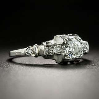 Art Deco .38 Carat Diamond Platinum Engagement Ring
