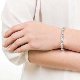 Art Deco 7.00 Carat Total Weight Diamond Line Bracelet