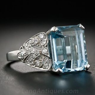 Art Deco Aquamarine and Diamond Ring in Platinum