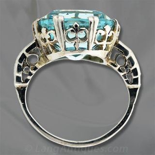 Art Deco Aquamarine and Diamond Ring