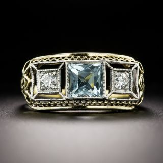 Art Deco Aquamarine and Diamond Three-Stone Ring - 4