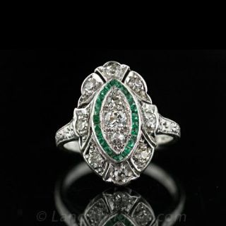 Art Deco Diamond Emerald Dinner Ring
Art Deco Jewelry 