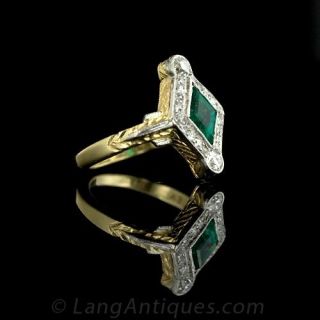 Art Deco Emerald and Diamond Ring, Circa 1930s