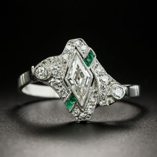 Art Deco Lozenge-Cut Diamond Calibre Emerald Ring - 2
