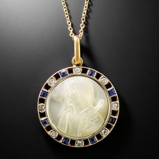 Art Deco Mother-of-Pearl Madonna Diamond and Sapphire Pendant - 3