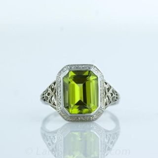 Art Deco Peridot Filigree Ring Main View