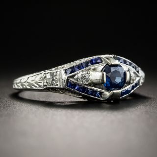 Art Deco Sapphire Diamond and Calibre Sapphire Ring