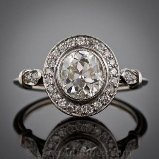 Art Deco Diamond Engagement Ring 