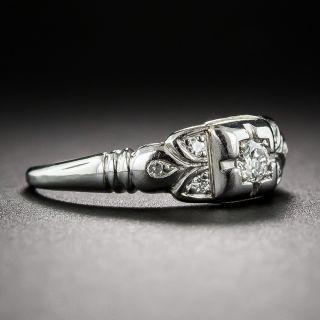 Art Deco White Gold and Diamond Engagement Ring