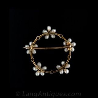Art Nouveau Circle Pin