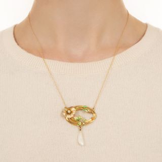 Art Nouveau Enamel Flower and Pearl Necklace