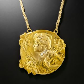 Art Nouveau Femme en Habille Pendant - 3