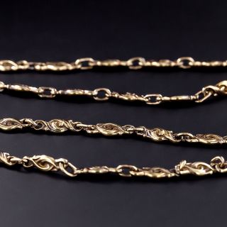 Art Nouveau Floral Chain