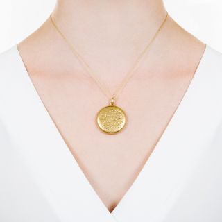 Art Nouveau Floral Round Locket With Diamond