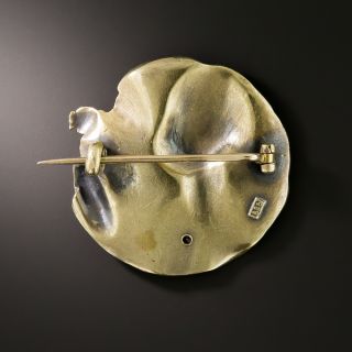 Art Nouveau Habillé Portrait Pin