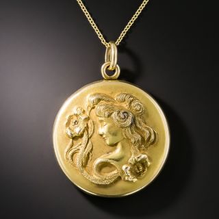 Art Nouveau Locket, Circa 1900 - 2