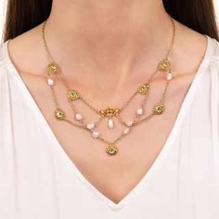 Art Nouveau Peridot and Freshwater Pearl Swag Necklace