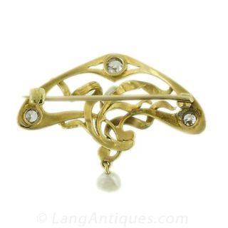 Art Nouveau Pin