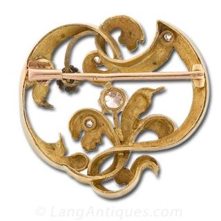 Art Nouveau Pin