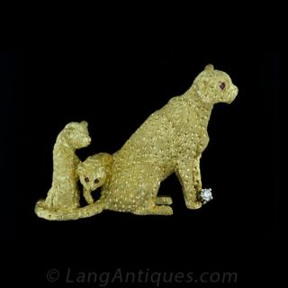 Cheetah Family Pin Main View