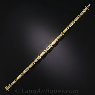 Contemporary 18K Diamond Bracelet