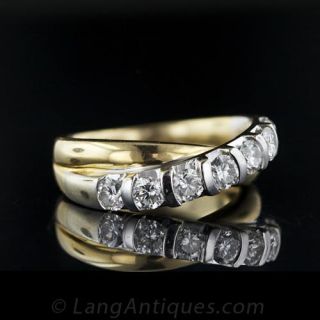 Diagonal Diamond Criss-Cross Band Ring