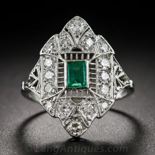 Diamond and Emerald Filigree Ring