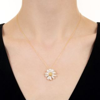  Early 20th Century Freshwater Pearl Daisy Necklace