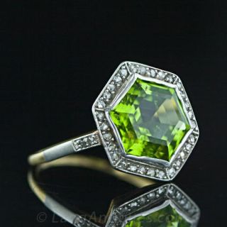 Edwardian Peridot and Diamond Ring