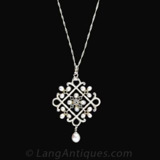 Edwardian Platinum Diamond and Pearl Pendant Necklace