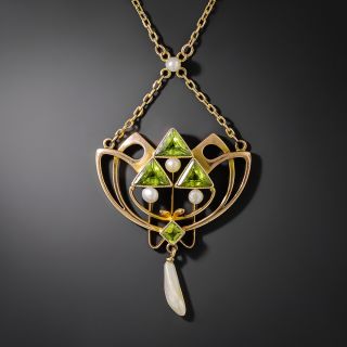 English Art Nouveau Peridot and Pearl Lavaliere - 2