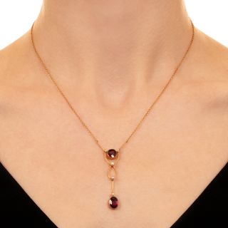 English Edwardian Garnet and Natural Pearl Necklace