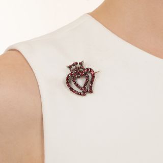 Georgian Interlocking Witch's Heart Garnet Brooch