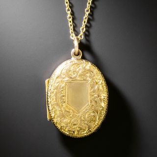 English Victorian Oval Engraved Locket, Circa 1908 - 2