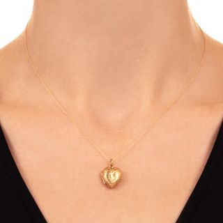 English Victorian Petite Heart Locket, Circa 1897