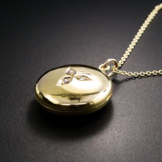 English Victorian Rose-Cut Diamond Diamond Locket