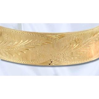Engraved Foliate Motif Bangle