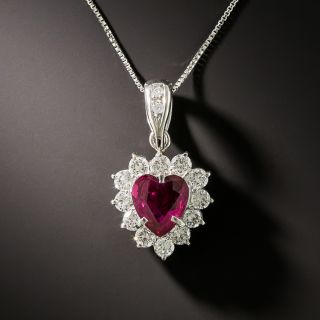 Estate 1.16 Carat Heart Shaped Ruby and Diamond Necklace - 3