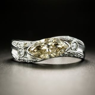 Estate 1.23 Carat Fancy Light Yellowish Brown Marquise Diamond Ring - GIA - 3