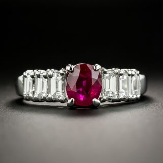 Estate 1.26 Carat Pigeon Blood Burmese Ruby and Diamond Ring - 3