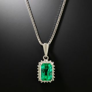 Estate 1.66 Carat Colombian Emerald and Diamond Pendant - GIA  - 3