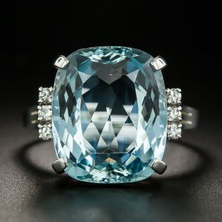 Estate 10.53 Carat Cushion-Cut Aquamarine and Diamond Ring - 1