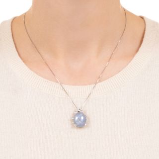 Estate 16.95 Carat Star Sapphire and Diamond Drop Necklace 