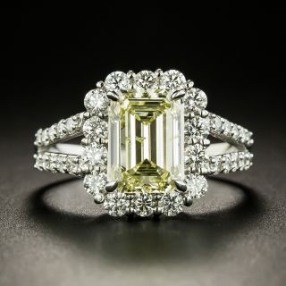 Estate 2.16 Carat Light Yellow Emerald-Cut Diamond Ring - GIA - 2