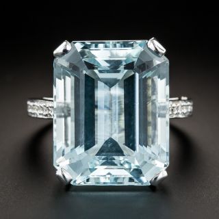 Estate 22.50 Carat Aquamarine and Diamond Cocktail Ring - 2